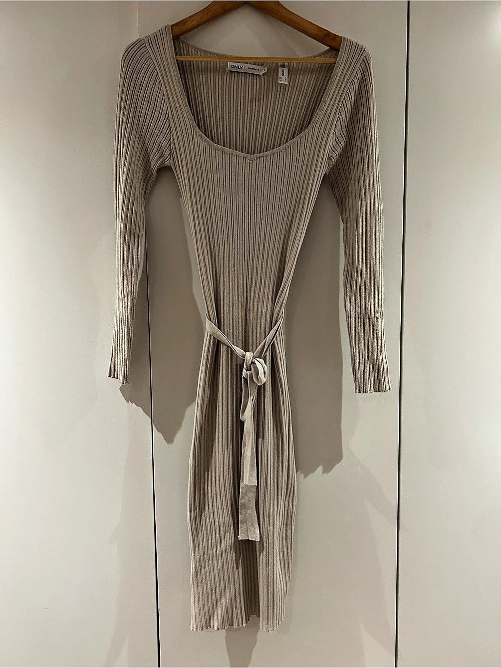 ONLY OUR STORY SQUARE NECK DRESS Ribbed Square Neck Dress Size Small